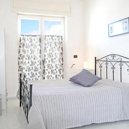 Apartment Via Virgilio Santa Maria di Leuca